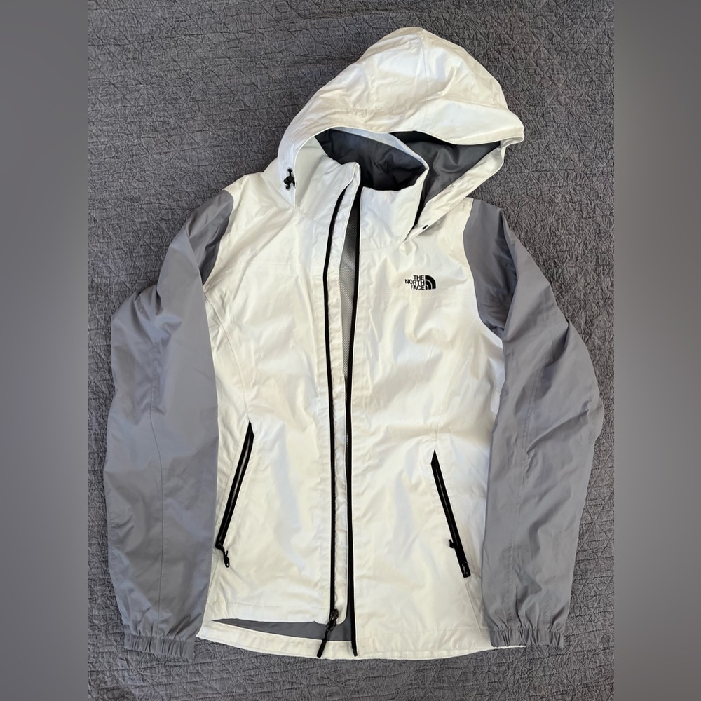 Women’s The North Face Rain Jacket